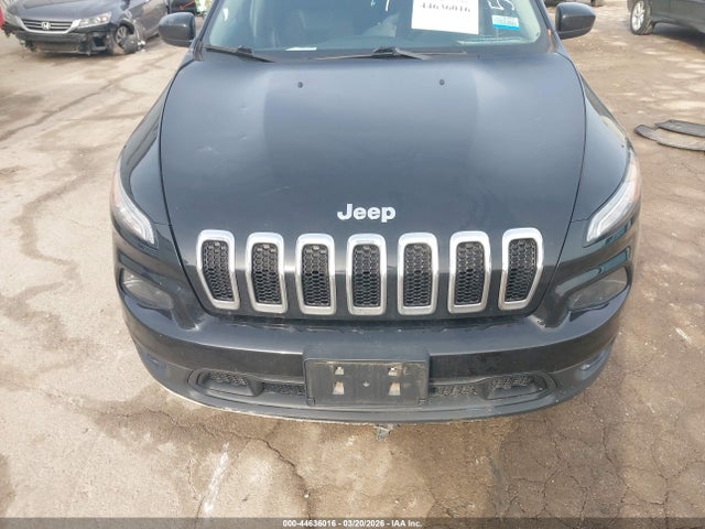 2018 Jeep Cherokee Latitude 4x4 მანქანა იყიდება აუქციონზე, vin: 1C4PJMCB6JD572359, აუქციონის ნომერი: 44636016