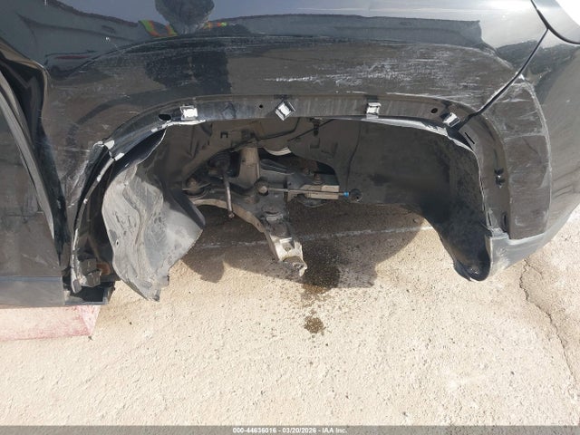 2018 Jeep Cherokee Latitude 4x4 მანქანა იყიდება აუქციონზე, vin: 1C4PJMCB6JD572359, აუქციონის ნომერი: 44636016