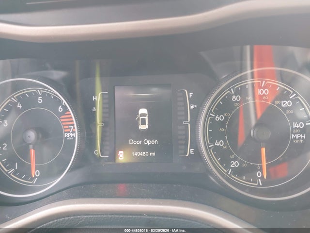 2018 Jeep Cherokee Latitude 4x4 მანქანა იყიდება აუქციონზე, vin: 1C4PJMCB6JD572359, აუქციონის ნომერი: 44636016