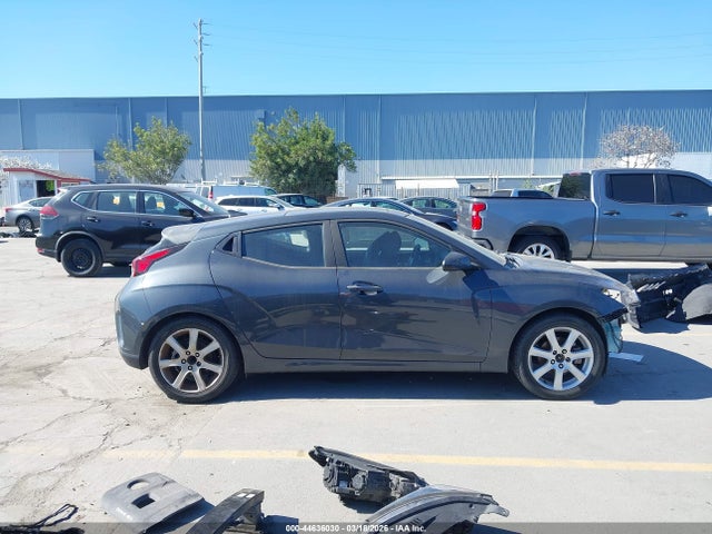 Hyundai Veloster 2.0 Premium 2019 KMHTG6AF2KU015105 Image 14