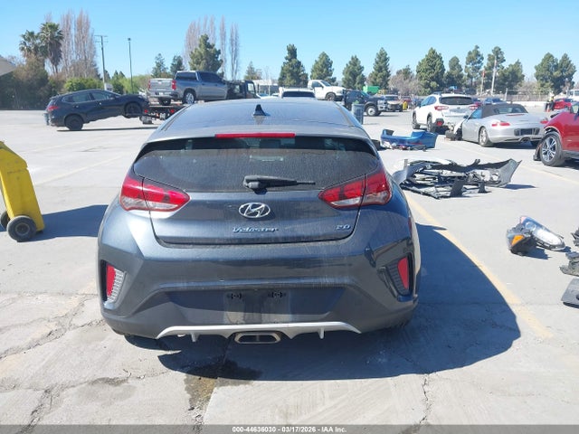 Hyundai Veloster 2.0 Premium 2019 KMHTG6AF2KU015105 Image 17