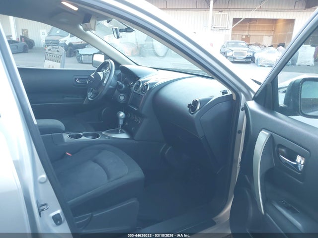 JN8AS5MT7FW663382 Nissan Rogue Select S