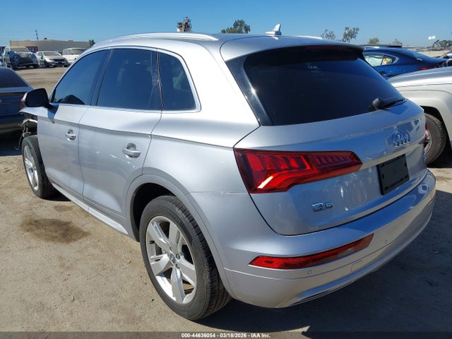 WA1BNAFYXJ2157564 Audi Q5 2.0t Premium/2.0t Tech Premium