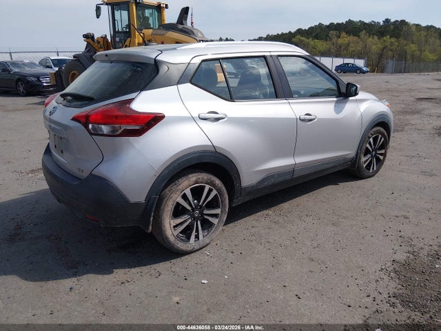 2019 NISSAN KICKS 3N1CP5CU8KL569062 Photo 3