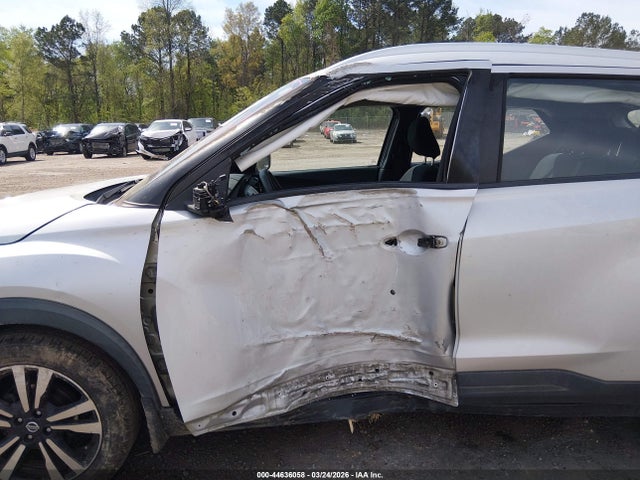 2019 NISSAN KICKS 3N1CP5CU8KL569062 Photo 5
