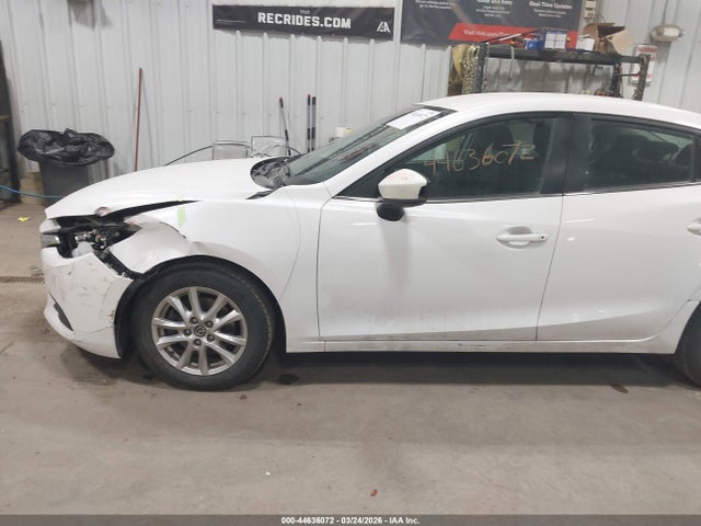 2018 Mazda Mazda3 Sport მანქანა იყიდება აუქციონზე, vin: 3MZBN1U72JM230982, აუქციონის ნომერი: 44636072