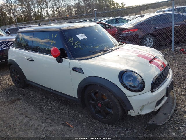 2009 MINI COOPER S WMWMF73569TV39652