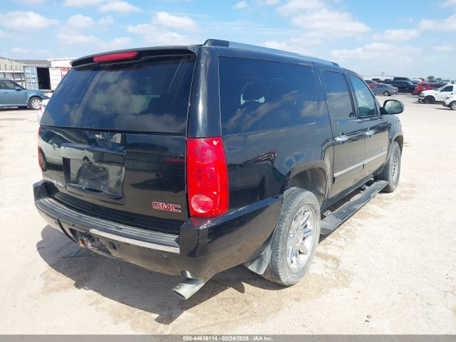 2011 GMC YUKON XL 1500 1GKS2MEF6BR331742 Photo 3