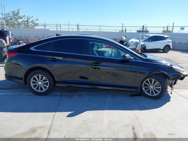 5NPE24AF0JH674213 Hyundai SONATA SE