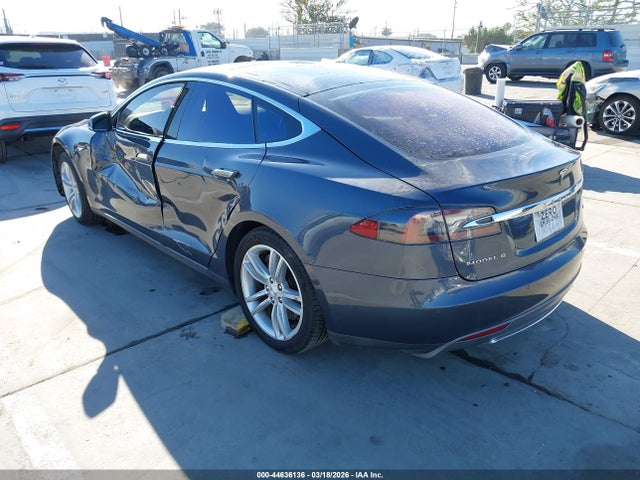 2014 TESLA MODEL S 5YJSA1H15EFP55520 Photo 2