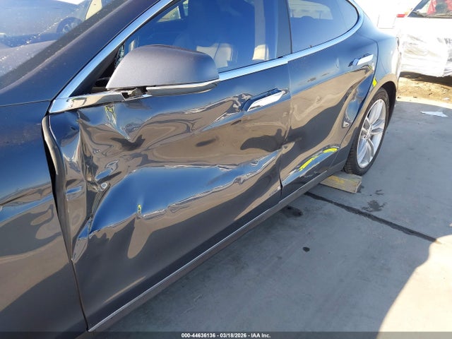 2014 TESLA MODEL S 5YJSA1H15EFP55520 Photo 5