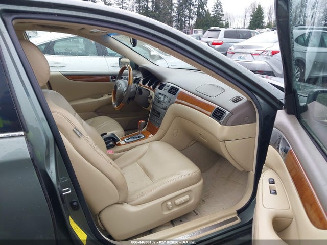 2005 Lexus Es 330 მანქანა იყიდება აუქციონზე, vin: JTHBA30G655097234, აუქციონის ნომერი: 44636137