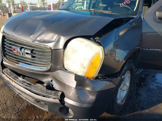44636143 :رقم المزاد ، 1GKMCAE35AR174133 vin ، 2010 Gmc Yukon Sle مزاد بيع