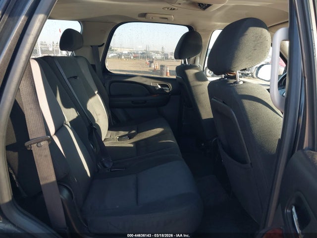 44636143 :رقم المزاد ، 1GKMCAE35AR174133 vin ، 2010 Gmc Yukon Sle مزاد بيع