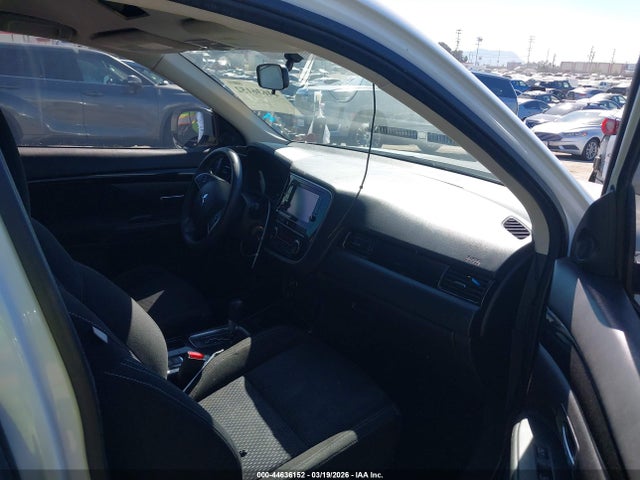 2019 MITSUBISHI OUTLANDER JA4AD2A30KZ006578 Photo 4