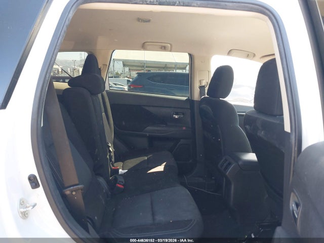 2019 MITSUBISHI OUTLANDER JA4AD2A30KZ006578 Photo 7