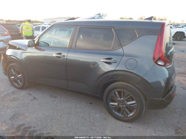 44636172 :رقم المزاد ، KNDJ23AUXM7794892 vin ، 2021 Kia Soul S مزاد بيع