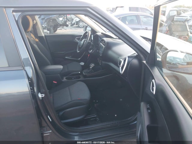 44636172 :رقم المزاد ، KNDJ23AUXM7794892 vin ، 2021 Kia Soul S مزاد بيع