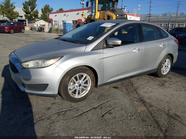 1FADP3F26HL315392 Ford FOCUS SE