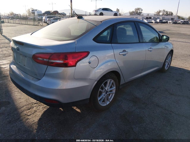 1FADP3F26HL315392 Ford FOCUS SE