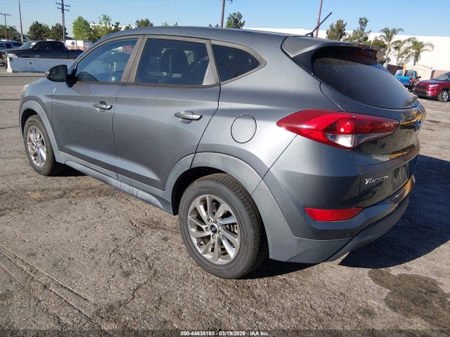 KM8J23A41JU682717 Hyundai TUCSON SE