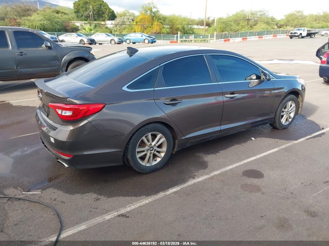 Hyundai SONATA SE 2015 5NPE24AF6FH132752 Image 4