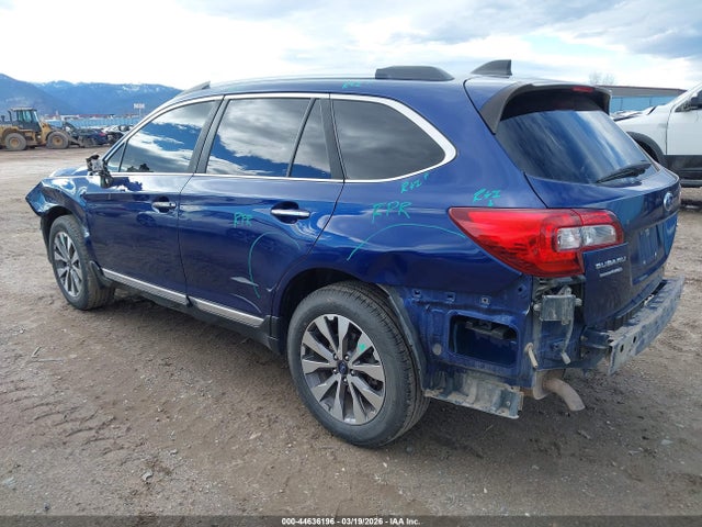 Продажа на аукционе авто 2017 Subaru Outback 3.6r Touring, vin: 4S4BSETC1H3326207, номер лота: 44636196