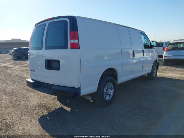 1GCWGAFG6J1276761 Chevrolet Express 2500 Work Van