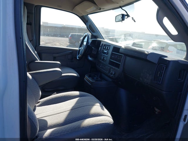 1GCWGAFG6J1276761 Chevrolet Express 2500 Work Van