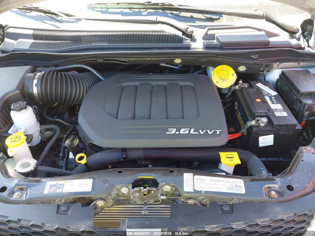 2C4RDGBG6HR725909 Dodge Grand Caravan Se