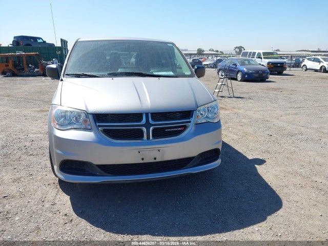 2C4RDGBG6HR725909 Dodge Grand Caravan Se