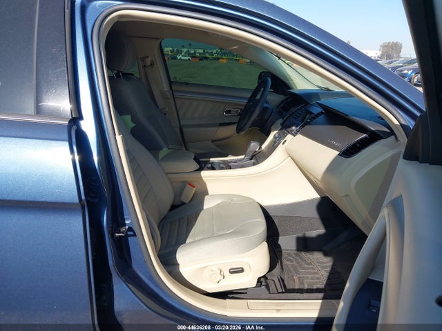 Ford TAURUS SE 2018 1FAHP2D83JG135935 Image 5