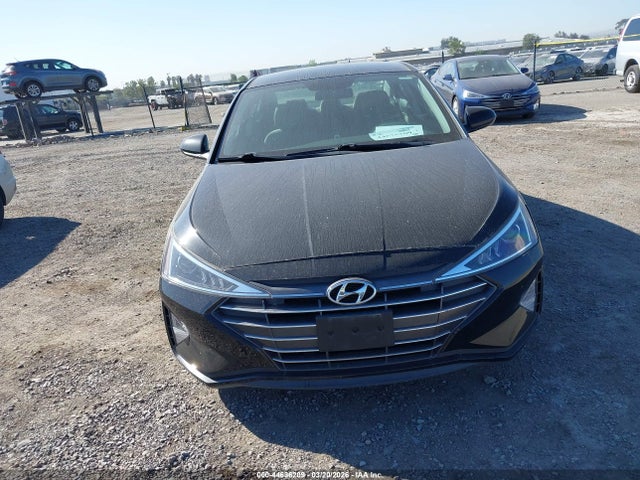Hyundai ELANTRA SE 2019 5NPD74LF9KH438090 Image 15