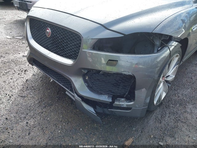 2017 JAGUAR F-PACE SADCL2BV3HA091302 Photo 5