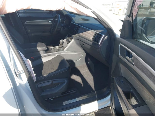 Продаж на аукціоні авто 2022 Volkswagen Atlas Cross Sport 3.6l V6 Se W/technology, vin: 1V2KE2CA5NC225898, номер лоту: 44636233