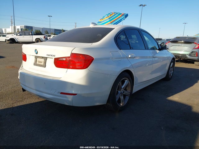 WBA3B1C57EK135604 BMW 320i