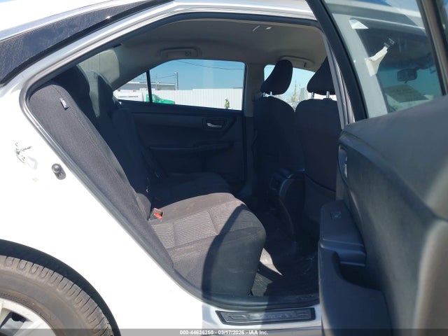 Toyota CAMRY LE 2015 4T4BF1FK0FR500734 Image 8