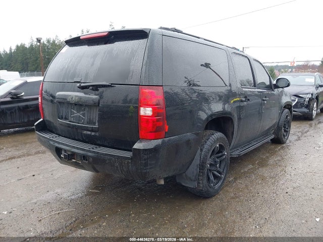 1GNSKJE78ER194835 Chevrolet Suburban 1500 Lt