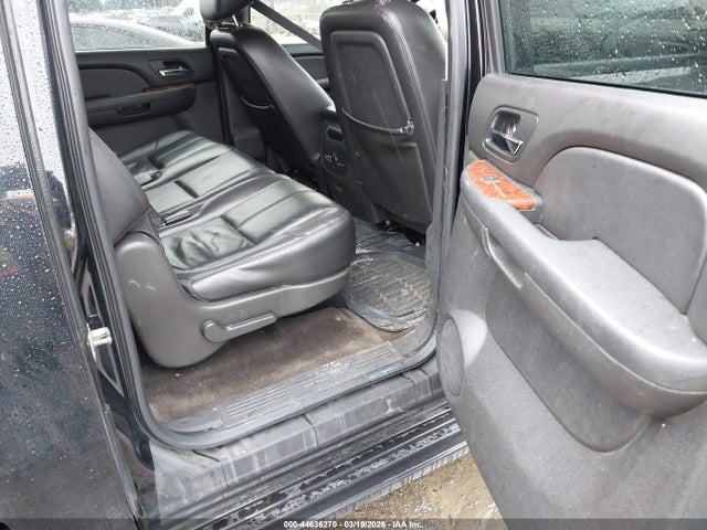 1GNSKJE78ER194835 Chevrolet Suburban 1500 Lt