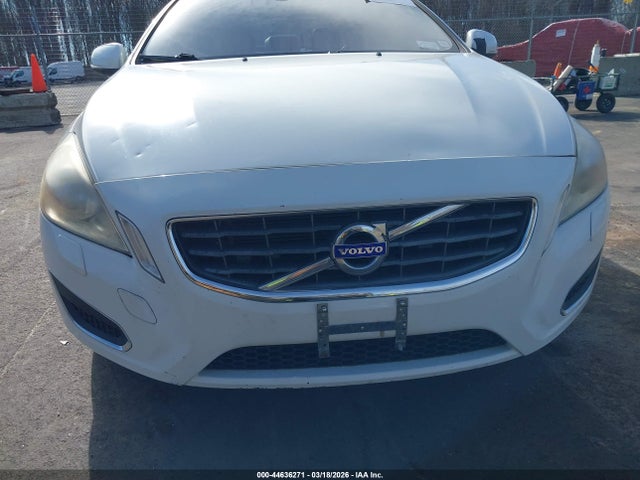 2013 VOLVO S60 YV1612FS7D2181081 Photo 5