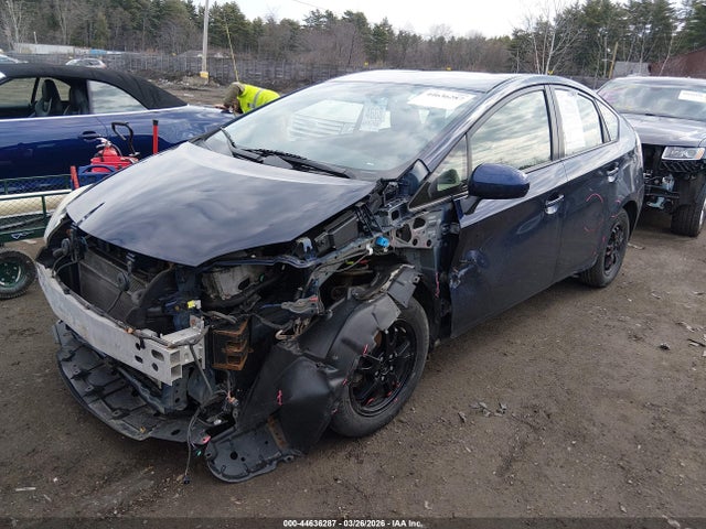 JTDKN3DU7E1743670 Toyota Prius Two