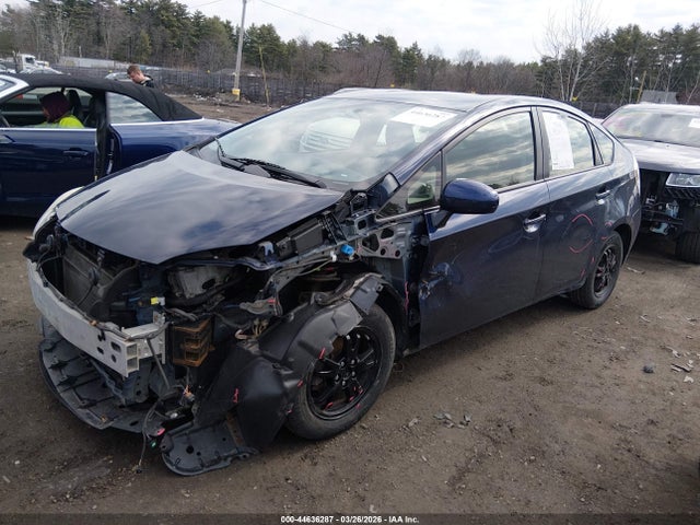JTDKN3DU7E1743670 Toyota Prius Two
