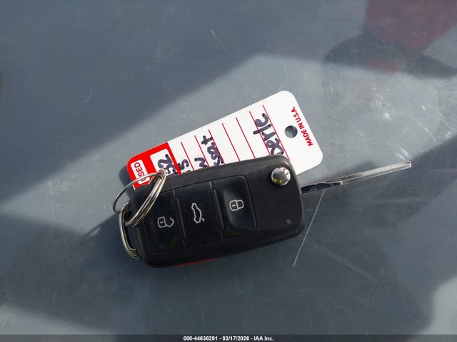 2015 Volkswagen Passat 2.0l Tdi Se მანქანა იყიდება აუქციონზე, vin: 1VWBV7A30FC052471, აუქციონის ნომერი: 44636291