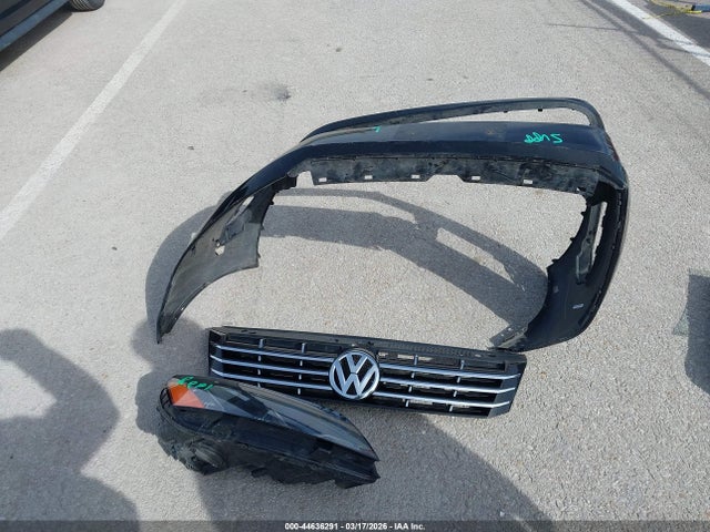 2015 Volkswagen Passat 2.0l Tdi Se მანქანა იყიდება აუქციონზე, vin: 1VWBV7A30FC052471, აუქციონის ნომერი: 44636291