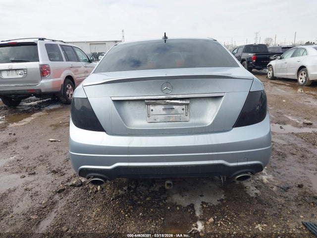 2013 Mercedes-benz C 300 Sport 4matic მანქანა იყიდება აუქციონზე, vin: WDDGF8AB8DR273609, აუქციონის ნომერი: 44636301