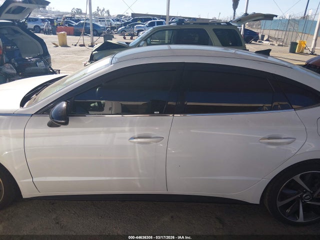 5NPEJ4J25MH125451 Hyundai Sonata Sel Plus