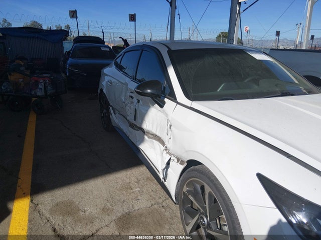 5NPEJ4J25MH125451 Hyundai Sonata Sel Plus