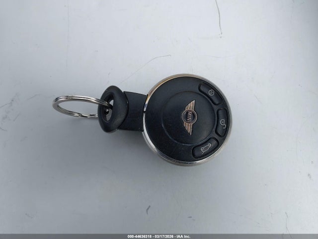 2012 MINI COOPER WMWSU3C59CT261567 Photo 10