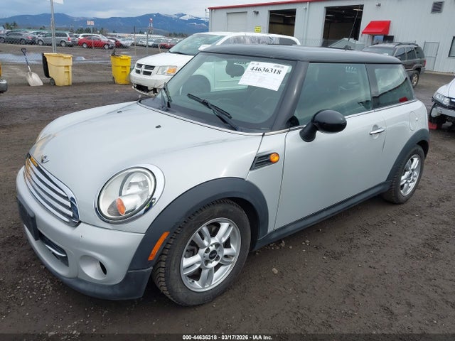 2012 MINI COOPER WMWSU3C59CT261567 Photo 1