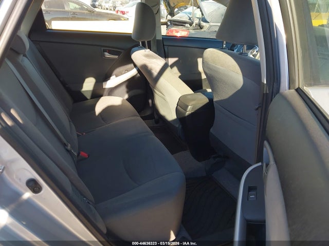 Toyota Prius Two 2015 JTDKN3DU5F0433380 Image 8